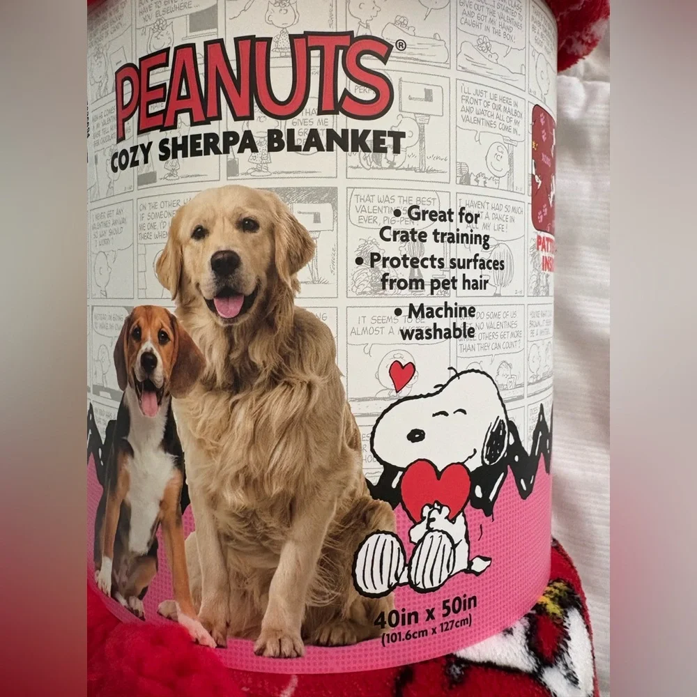 SNOOPY Peanuts Dog Sherpa Blanket Throw Hearts Love XOXO w/ Pet Paws New